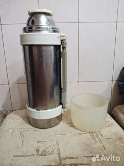 Термос салют