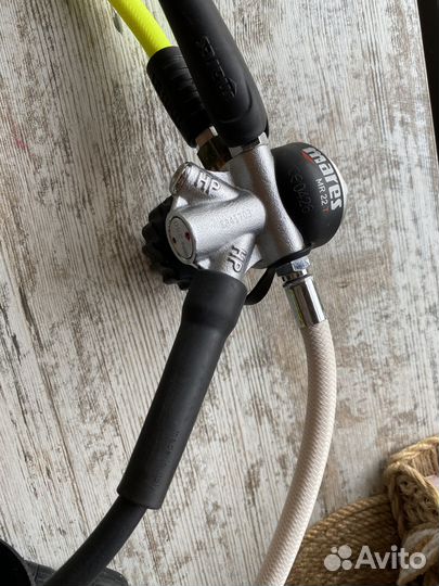 Регулятор Mares abyss MR22T октопус манометр