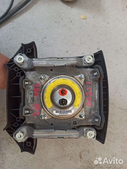 Подушка в руль Toyota Land Cruiser 200