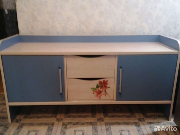 Тумба стеллаж