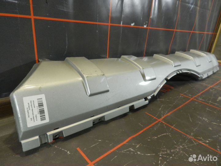 Накладка бампера заднего - Mitsubishi Pajero 4