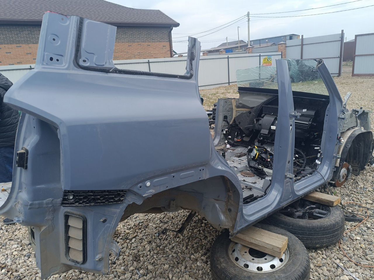 Крыло заднее правое четверть порог Haval H3