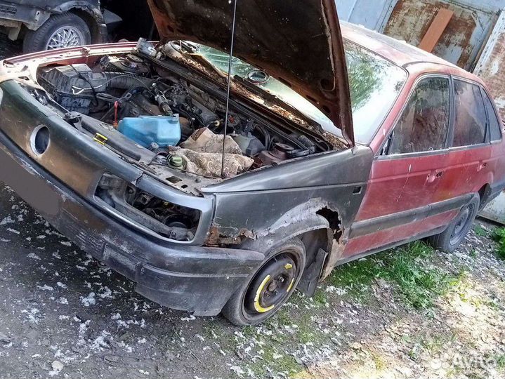 Volkswagen Passat 1.8 МТ, 1990, 1 000 000 км