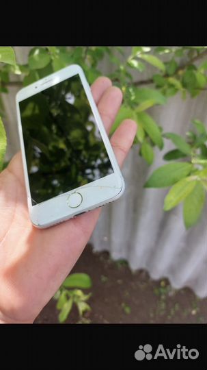 iPhone 7, 32 ГБ
