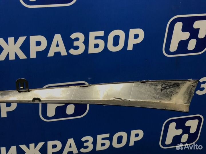 Рамка решетки радиатор правая Lexus Rx 350 (4)