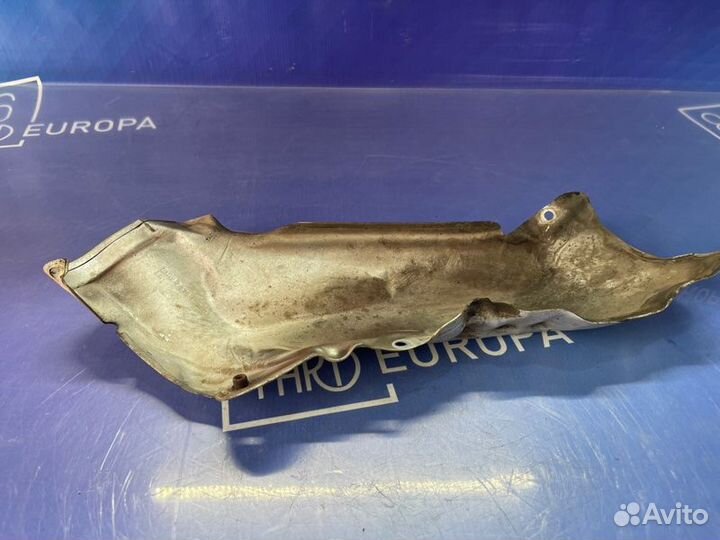 Тепловой экран Bmw X6 E71 N63B44 2008