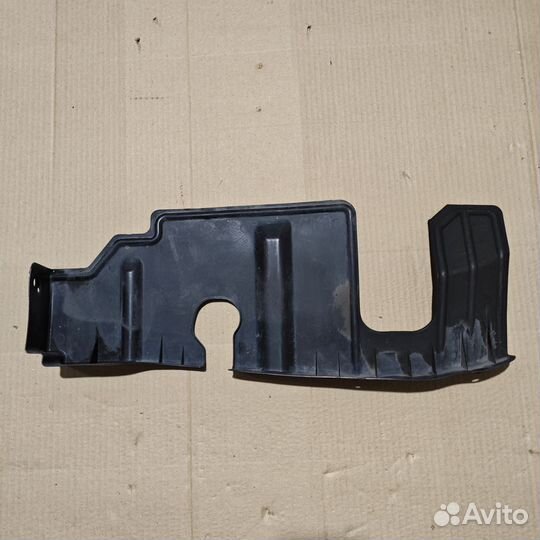 Защита двигателя (пыльник) Hyundai Tucson 1 (JM)