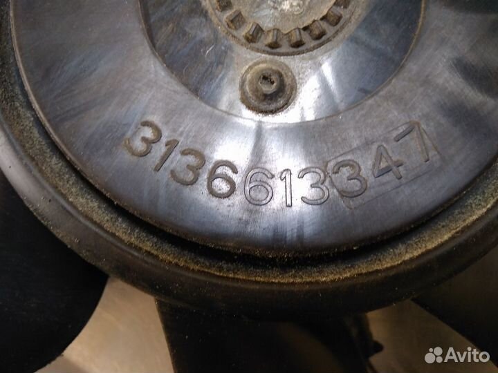 Вентилятор радиатора Renault Sandero 2009 2014