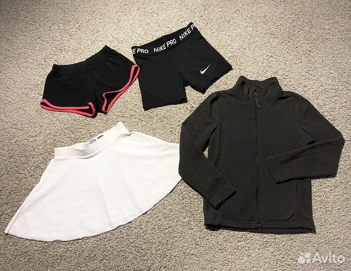 Булавы, скакалки sasaki, одежда для тренировок