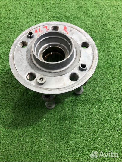 Ступица передняя Mercedes-Benz Gls-Class X167