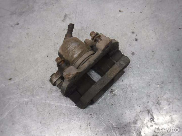 Суппорт передний правый Лада Калина 11186 2013