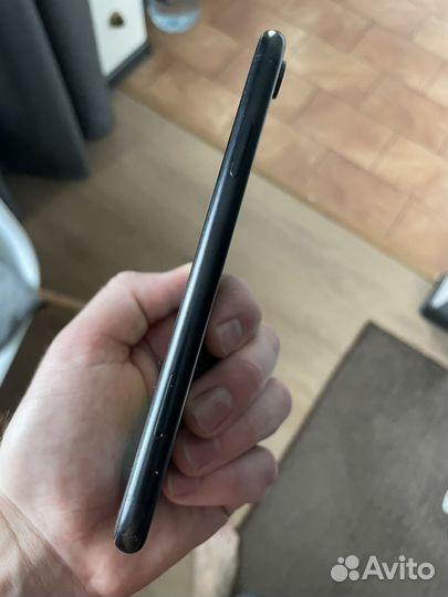 Телефон iPhone xr
