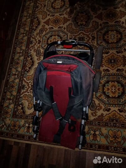 Коляска прогулочная