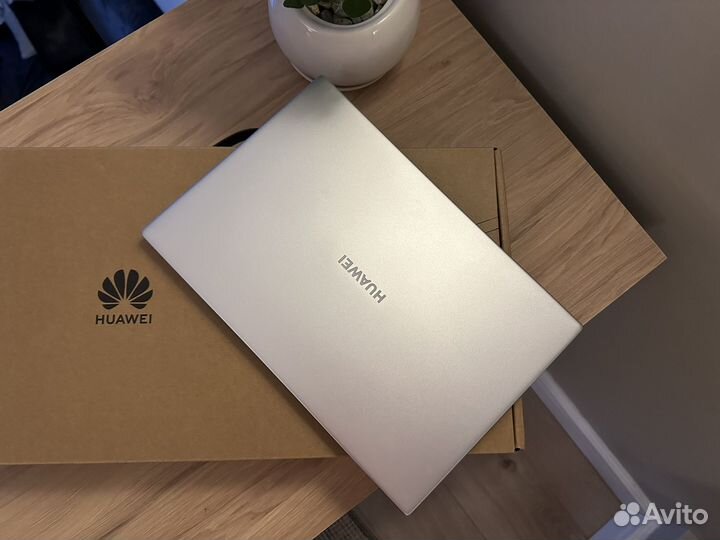 Huawei MateBook D 14 2022