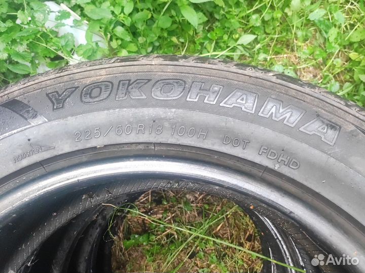 Yokohama Parada Spec-X 225/60 R18 100H