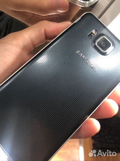 Телефон Samsung