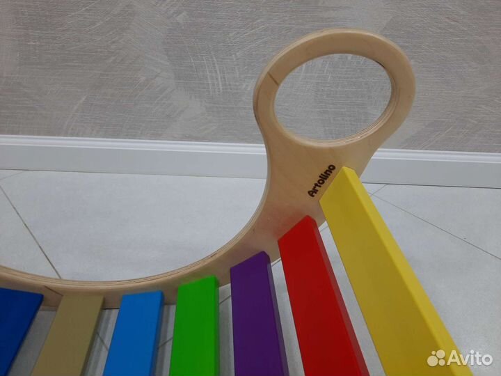 Детская качалка радуга