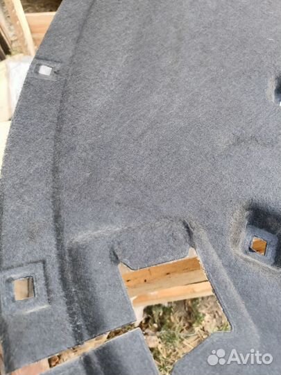 Шумоизоляция капота Фольксваген Пассат Б7