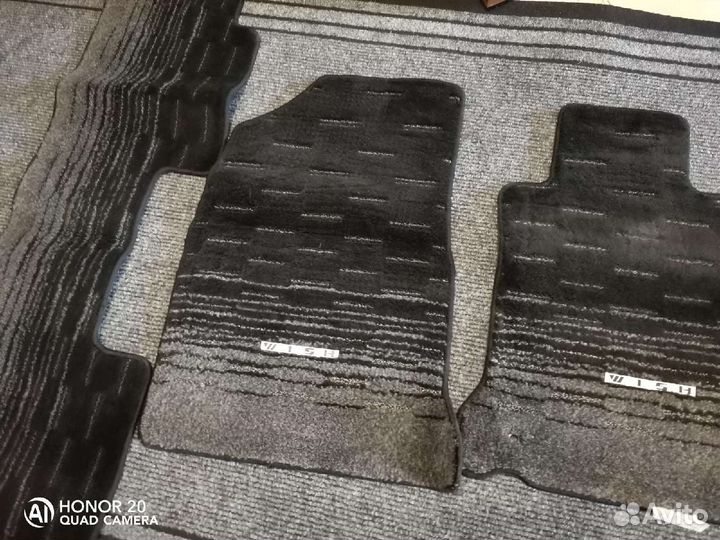 Коврик Toyota Wish