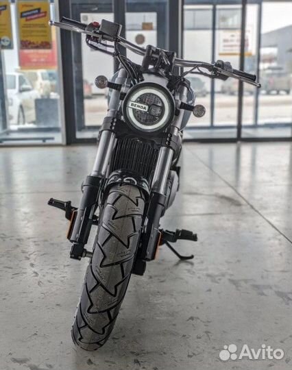 Мотоцикл Benda Chinchilla 300