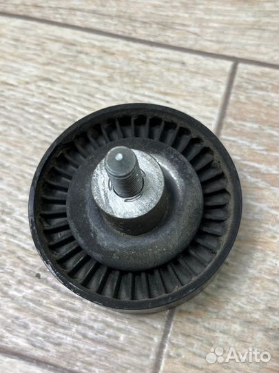 Ролик натяжной навесного оборудования Audi A6 C7