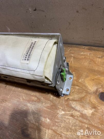 Подушка безопасности пассажира Mercedes-Benz