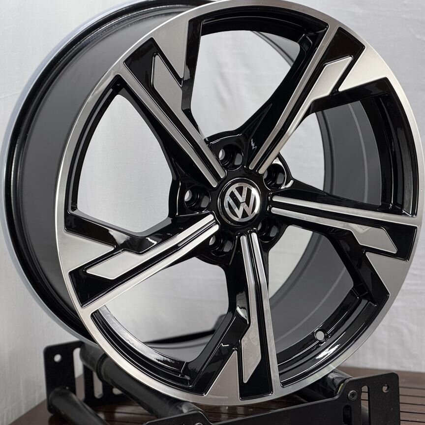 Литые диски PRD 8×R18 5×112