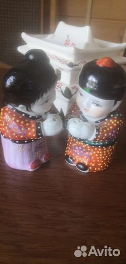 Статуэтка фарфор