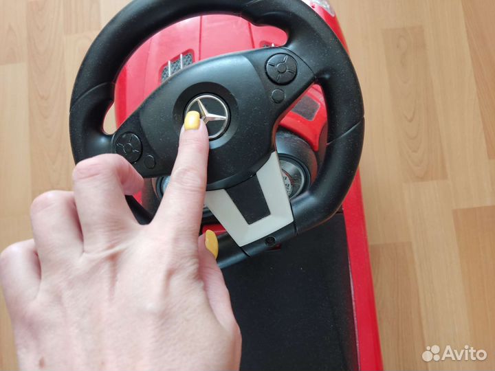 Машина каталка Мерседес