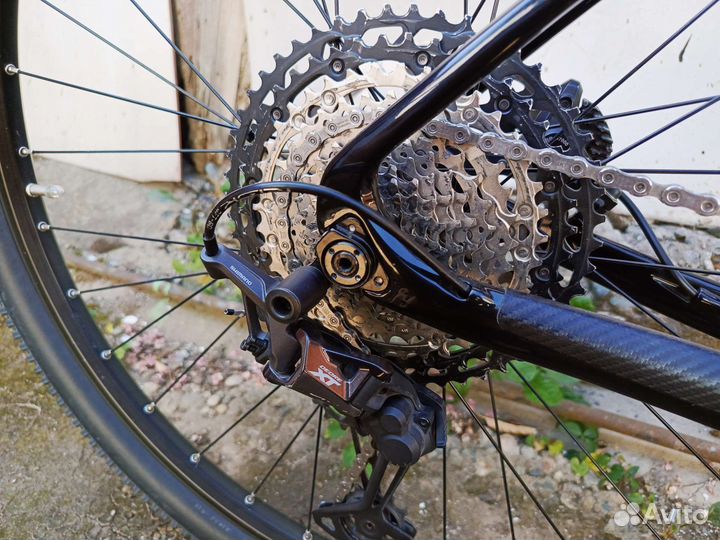 Карбоновый велосипед