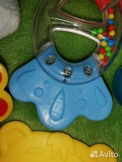 Игрушки погремушки