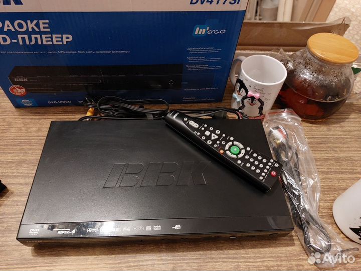 Dvd плеер BBK с караоке + диски