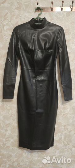 Платье кожаное 42 44