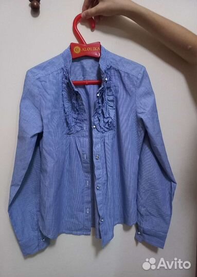 Блузка школьная, нарядная, синяя в полоску. 140