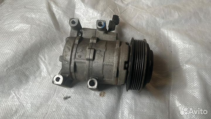 Компрессор кондиционера на KIA rio 4