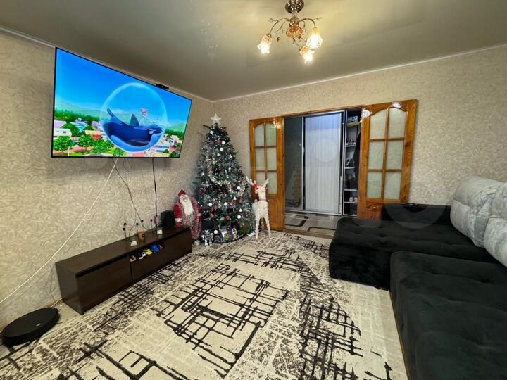 2-к. квартира, 52 м², 5/5 эт.