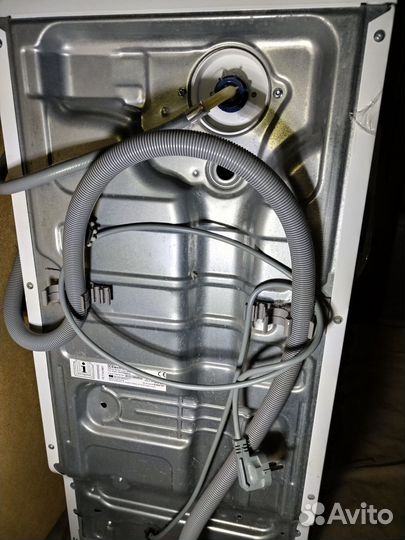 Стиральная машина с вертикальной загрузкой