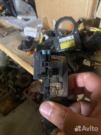 Toyota camry 50 шлейф руля б/у оригина