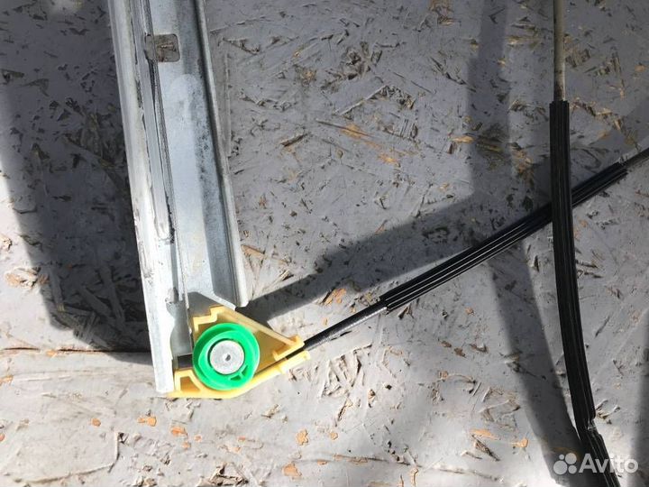 Стеклоподъемник передний правый Audi Q5 8R cdnc