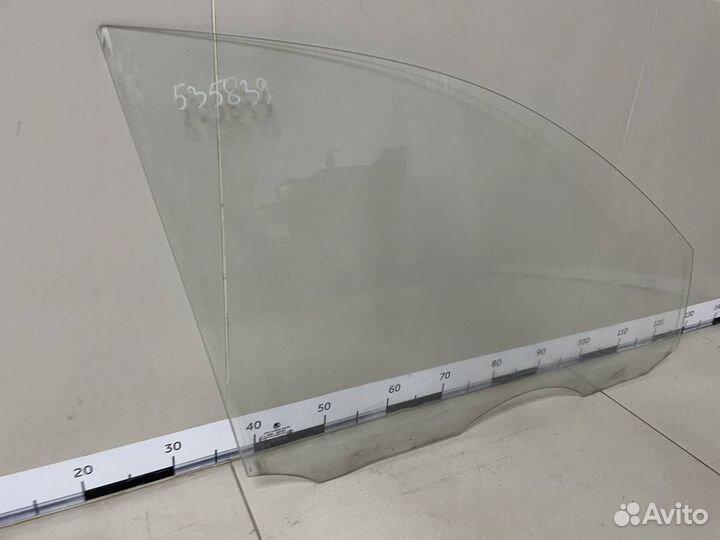 Стекло двери передней правой Skoda Fabia 6Y 1999-2