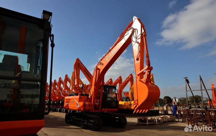 Гусеничный экскаватор Lonking CDM6225N, 2024
