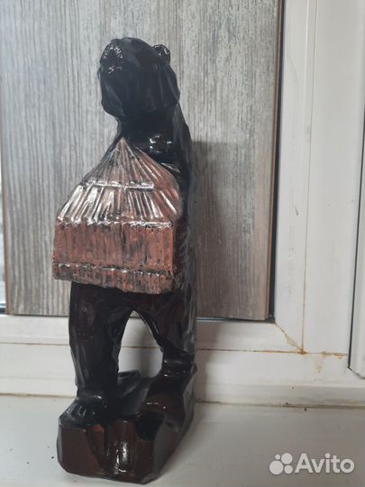 Статуэтка медведь