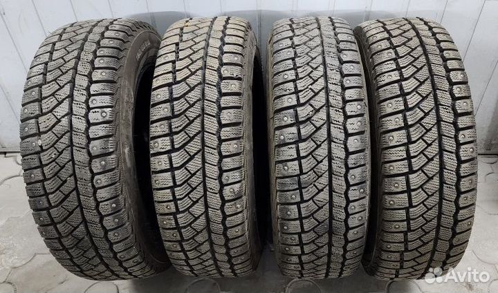 Viatti Brina Nordico V-522 195/65 R15 91T
