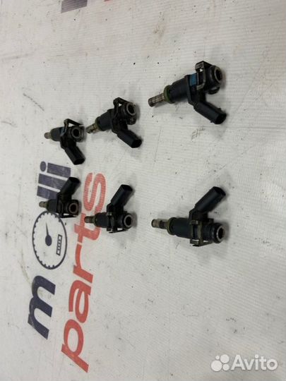 Форсунка топливная Audi A7 sportback 3.0 tfsi 2012