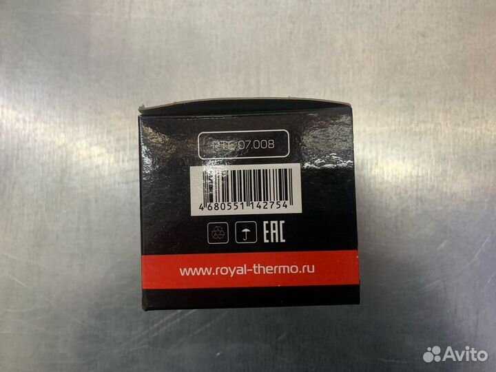 Набор термостатический Royal Thermo для радиатора