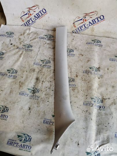 Обшивка передней правой стойки LADA Largus