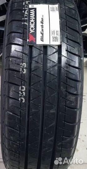 Yokohama BluEarth-Van RY55 235/65 R16C 121R