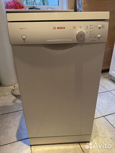 Посудомоечная машина Bosch SPS 40E42 узкая