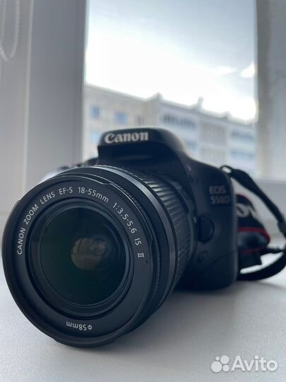 Зеркальный фотоаппарат canon 550d
