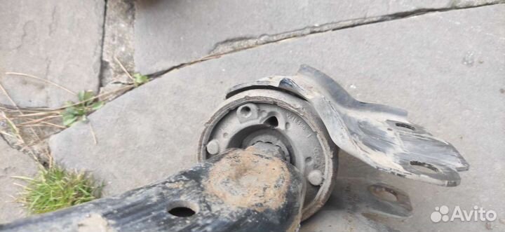 Рычаги передние volvo xc70